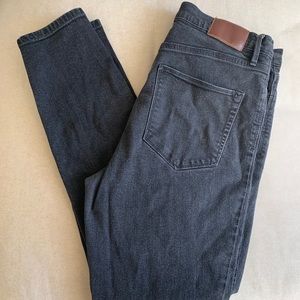 Madewell faded black skinny jeans 31